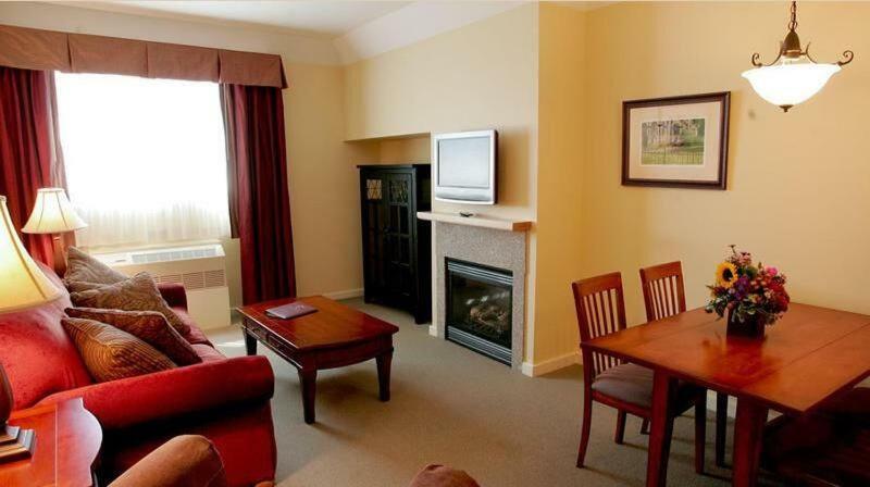 The Pointe At Castle Hill Resort & Spa Proctorsville Екстериор снимка